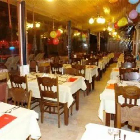 Otel Monart Luna Playa