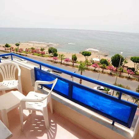Monart Luna Playa 2* 阿拉尼亚