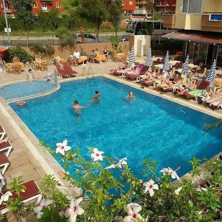 Monart Luna Playa Otel 2*
